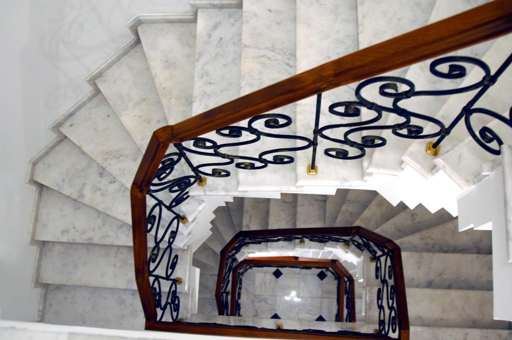 Rcheuli Hotel Batumi Eksteriør billede