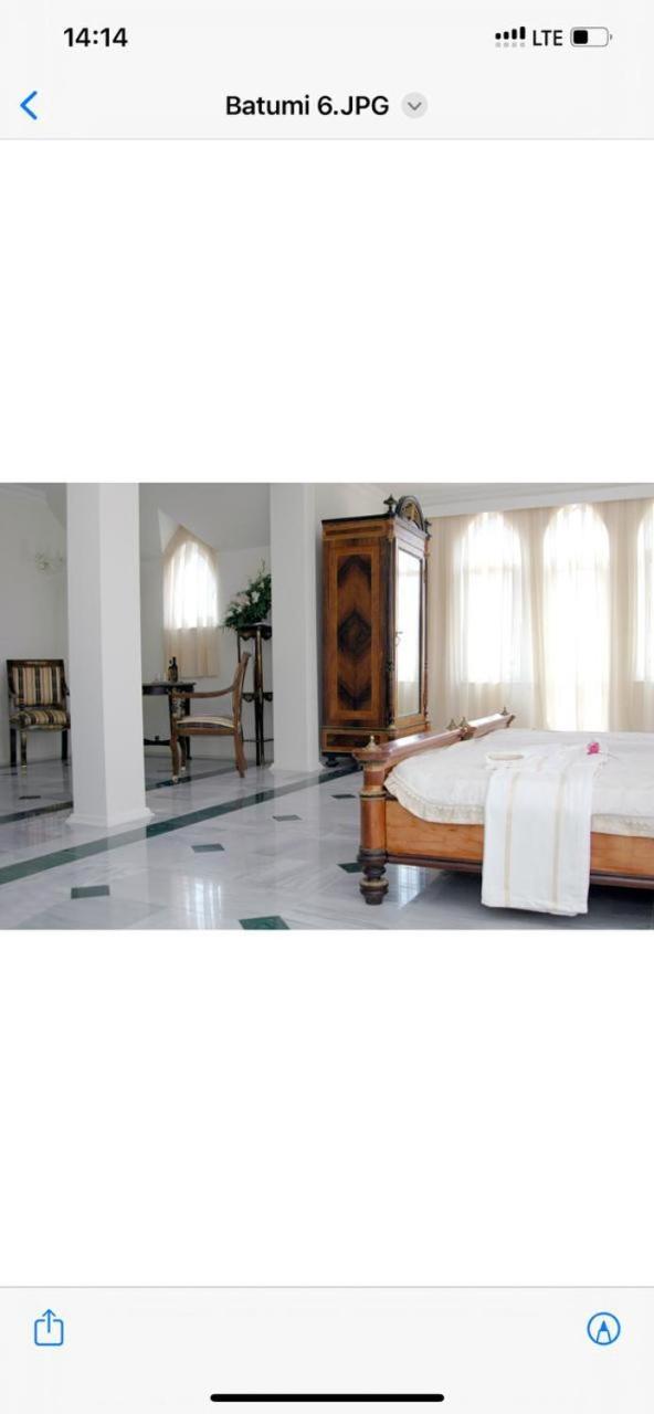 Rcheuli Hotel Batumi Eksteriør billede