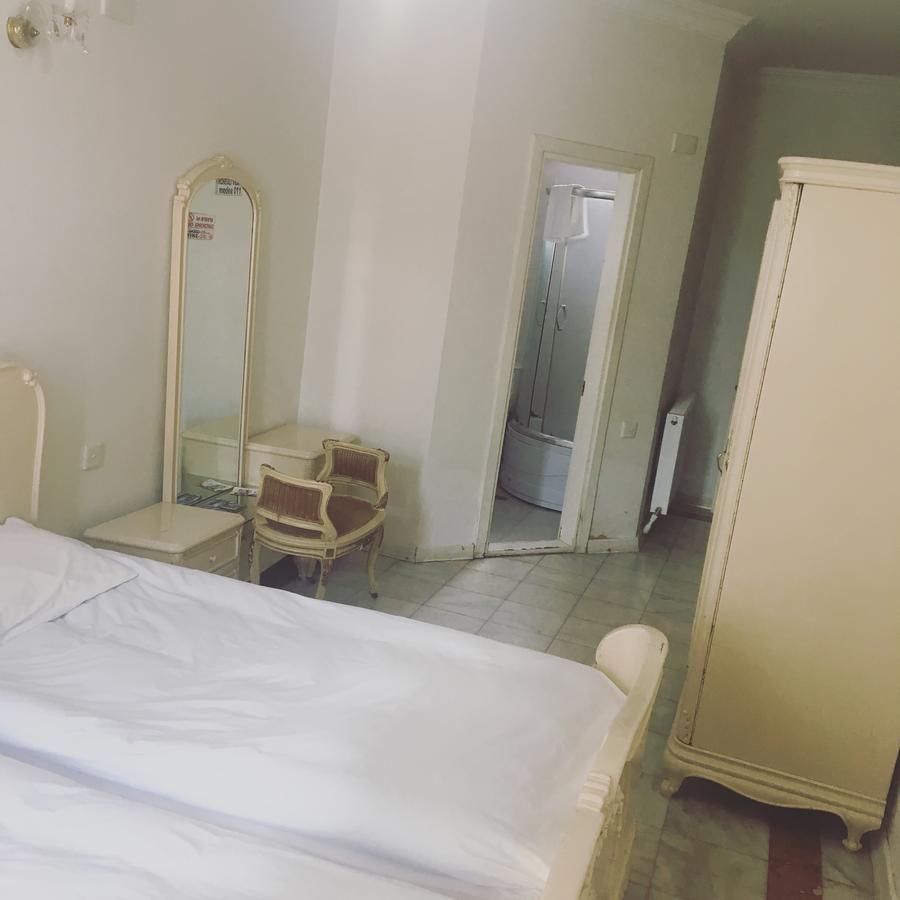 Rcheuli Hotel Batumi Eksteriør billede