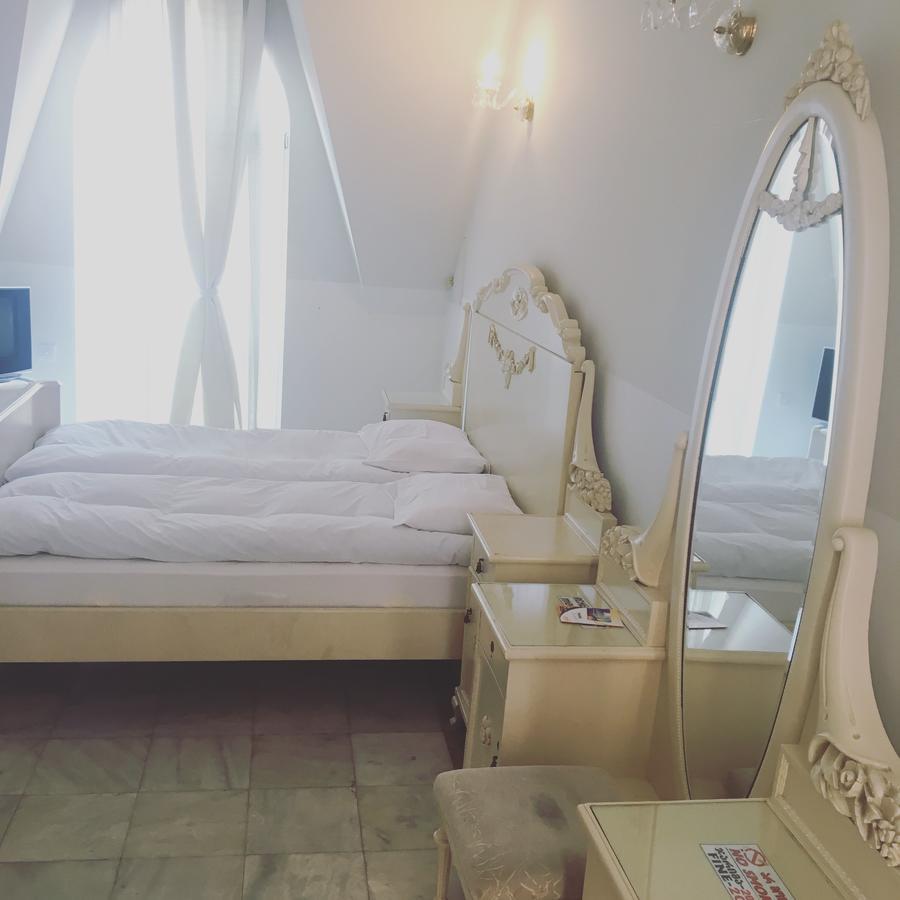 Rcheuli Hotel Batumi Eksteriør billede